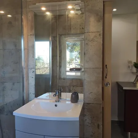 Joli Au Calme Apartamento *